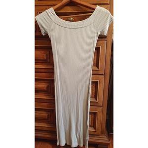 NWOT Ribbed Off-the-Shoulder Midi Dress
